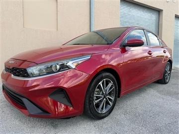 2022 Kia Forte LXS IVT