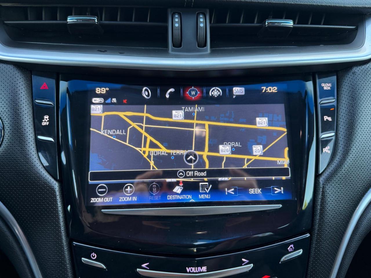 Cadillac XTS 4dr Sdn Luxury FWD 2017