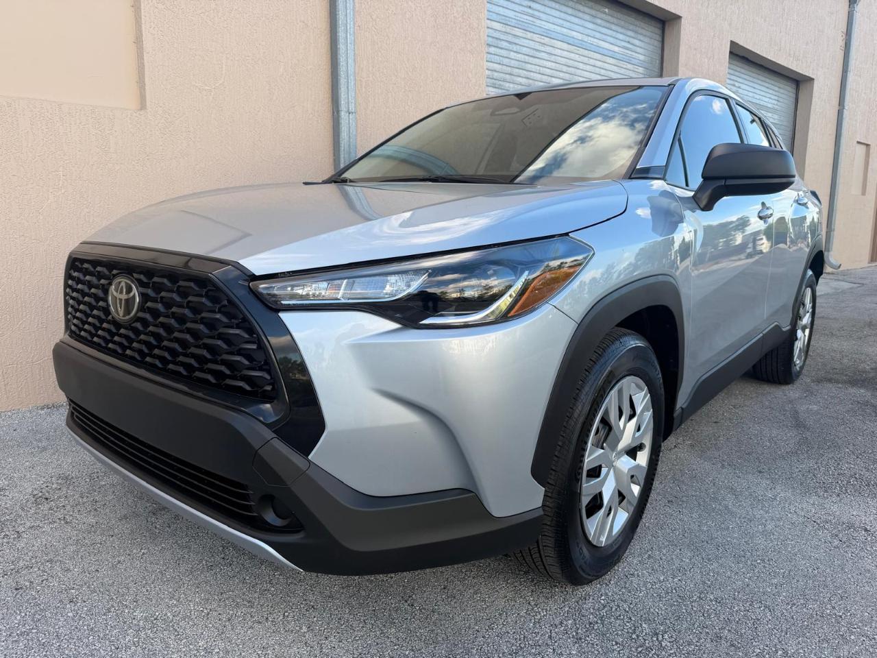 Toyota Corolla Cross L 2WD (Natl) 2025