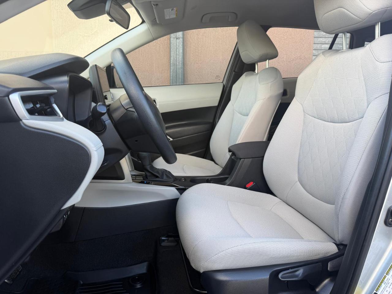 Toyota Corolla Cross L 2WD (Natl) 2025