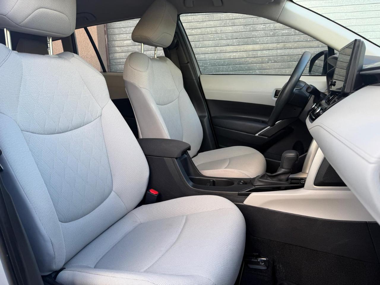 Toyota Corolla Cross L 2WD (Natl) 2025