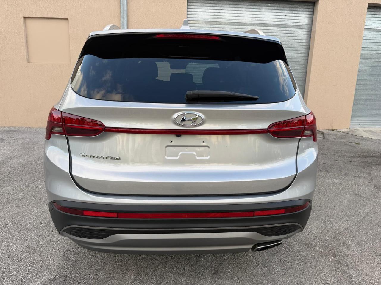 Hyundai Santa Fe SEL FWD 2023