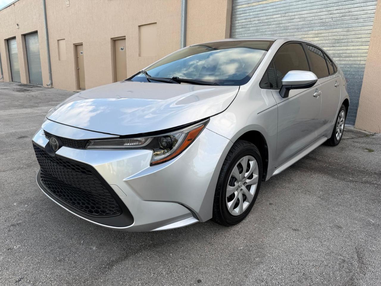 Toyota Corolla LE CVT (Natl) 2020