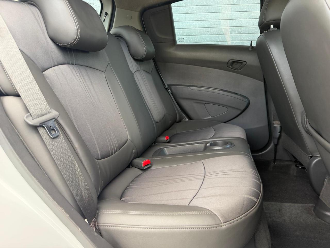 Chevrolet Spark 5dr HB Auto LT w/1LT 2013