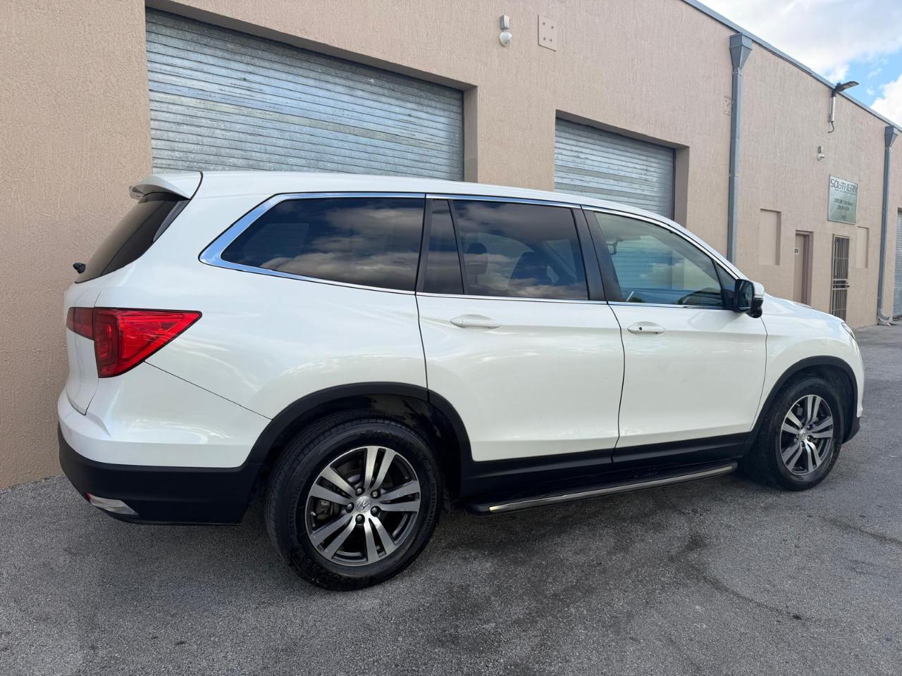 Honda Pilot EX-L 2WD 2017