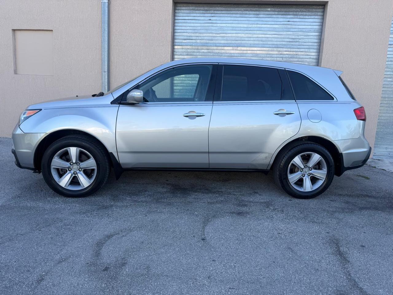 Acura MDX AWD 4dr 2011