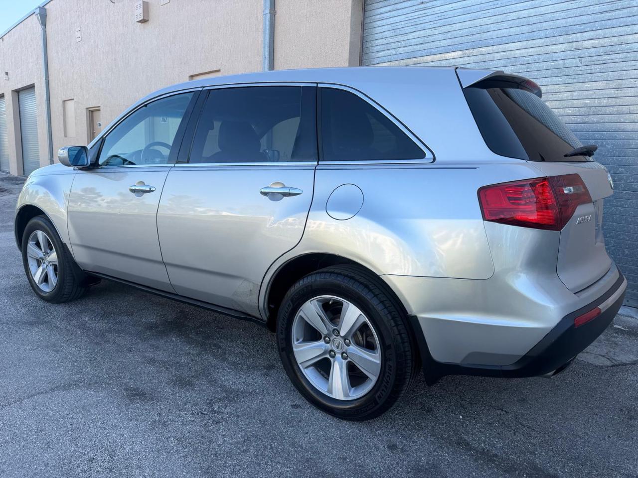 Acura MDX AWD 4dr 2011
