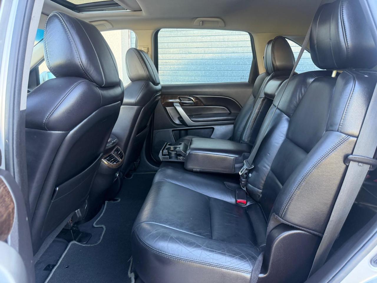 Acura MDX AWD 4dr 2011