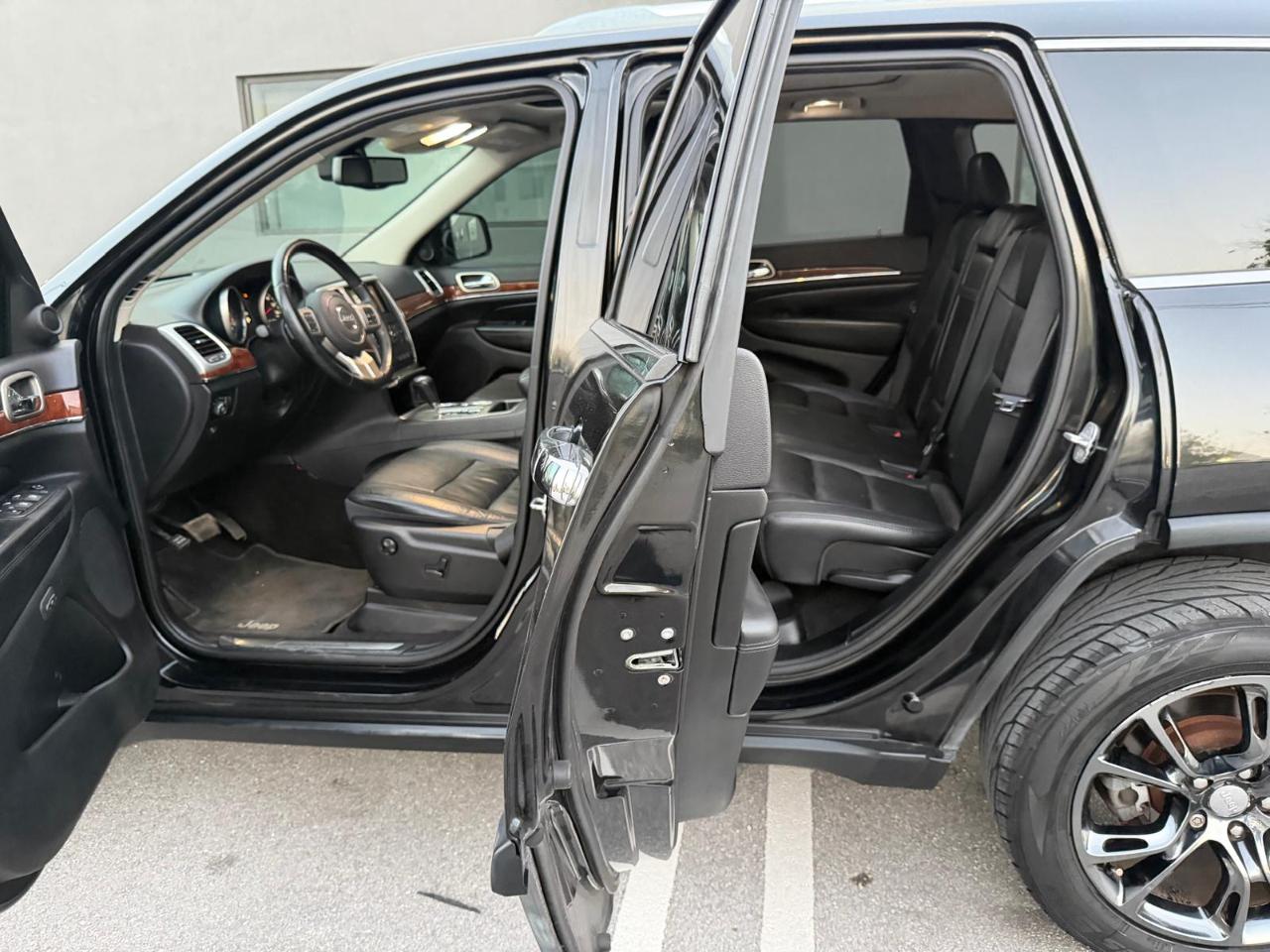 Jeep Grand Cherokee RWD 4dr Limited 2012