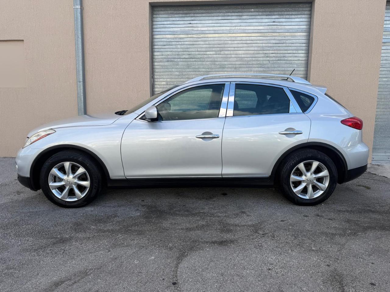 Infiniti EX35 RWD 4dr Journey 2010