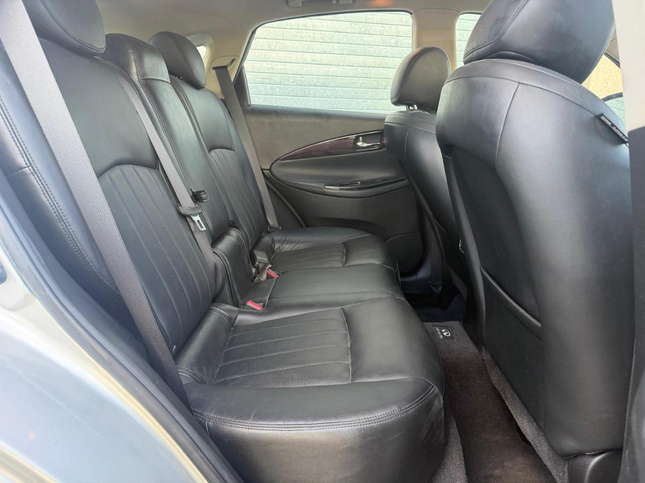 Infiniti EX35 RWD 4dr Journey 2010