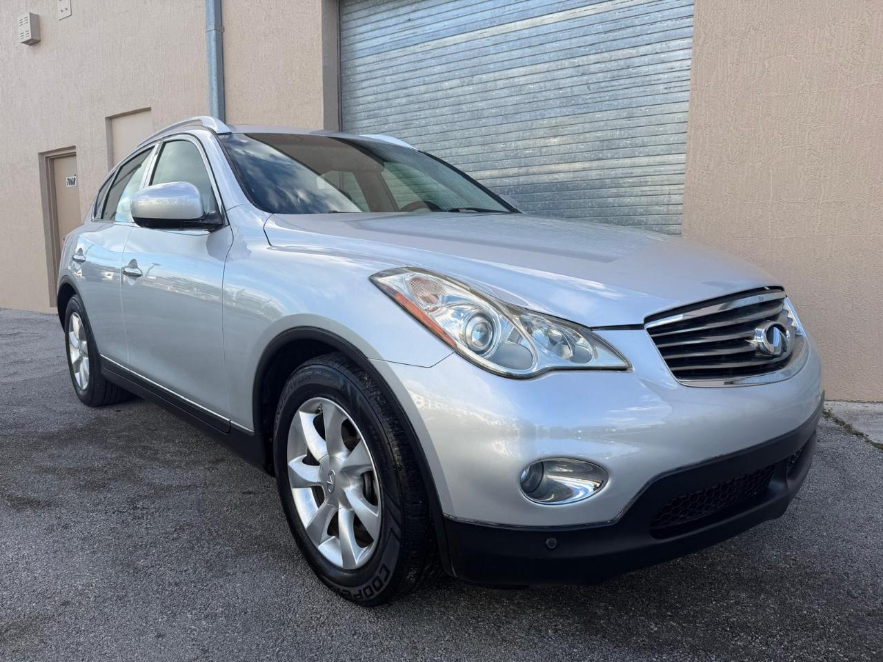 Infiniti EX35 RWD 4dr Journey 2010