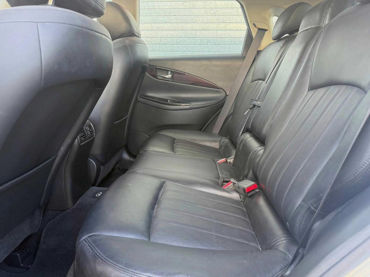 Infiniti EX35 RWD 4dr Journey 2010