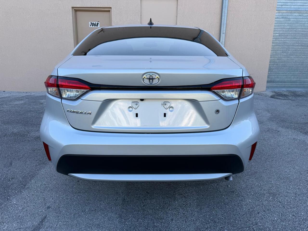 Toyota Corolla LE 4D Sedan 2022