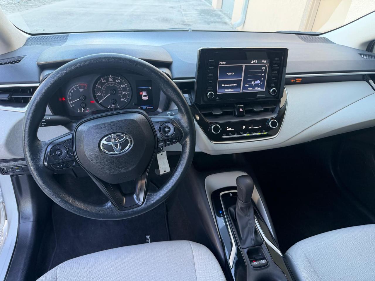 Toyota Corolla LE 4D Sedan 2022