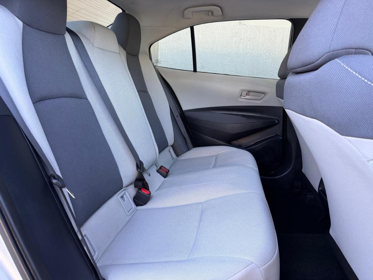 Toyota Corolla LE 4D Sedan 2022