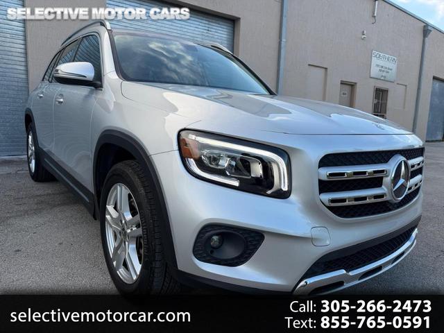 Silver 2021 Mercedes-Benz GLB 250 FWD SUV / Crossover Front-Wheel Drive 8-Speed Automatic