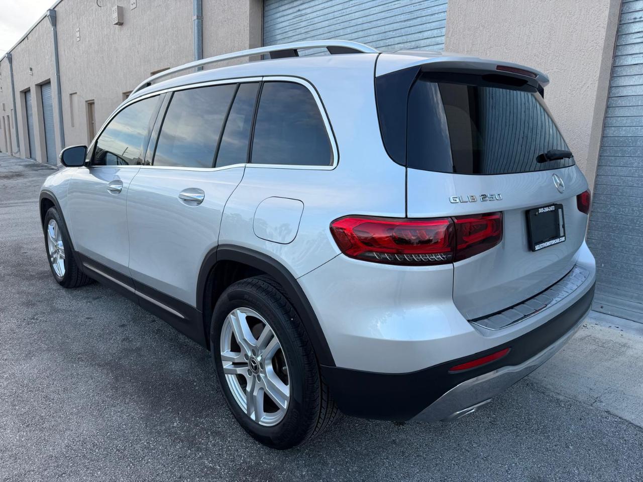 Mercedes-Benz GLB GLB 250 SUV 2021