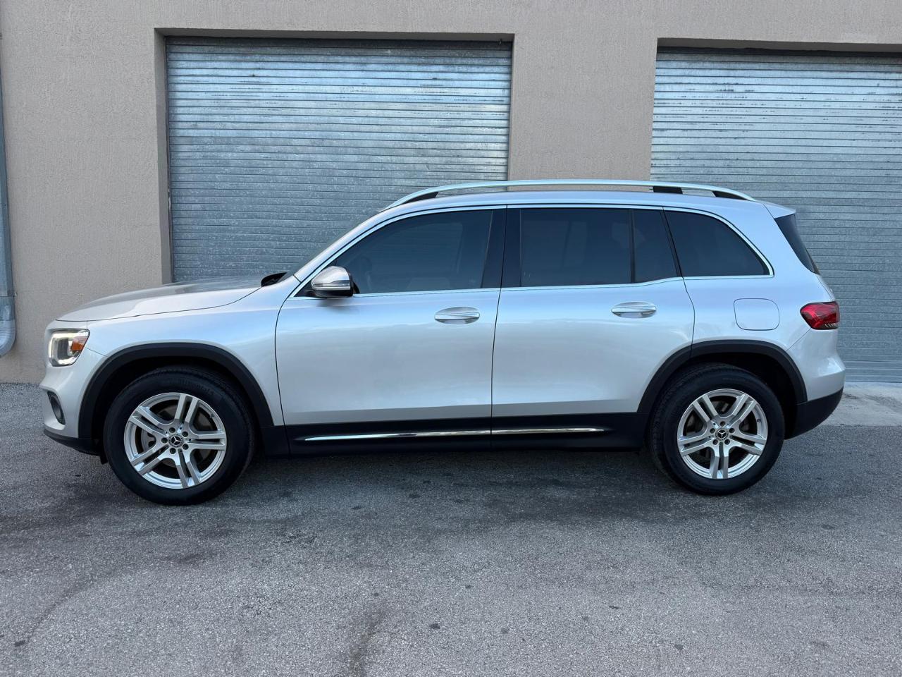 Mercedes-Benz GLB GLB 250 SUV 2021