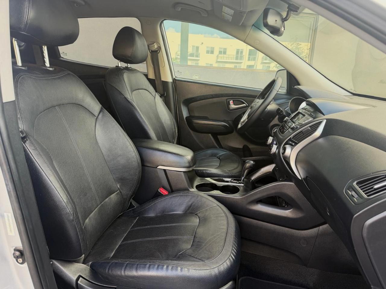 Hyundai Tucson FWD 4dr Auto Limited 2012