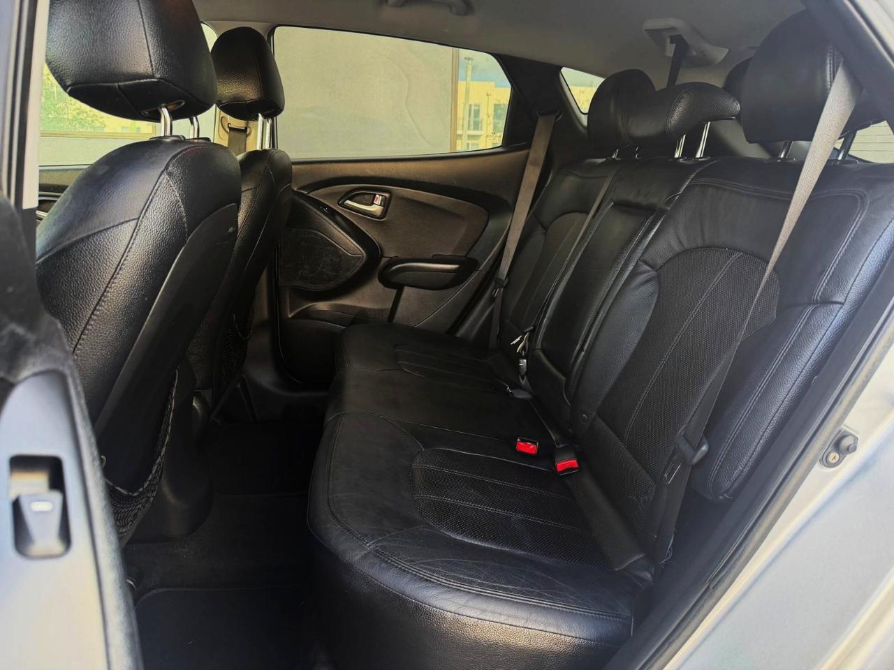 Hyundai Tucson FWD 4dr Auto Limited 2012