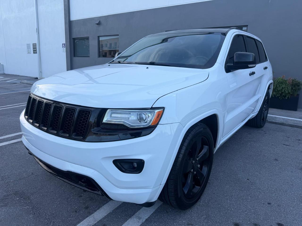 Jeep Grand Cherokee RWD 4dr Overland 2015