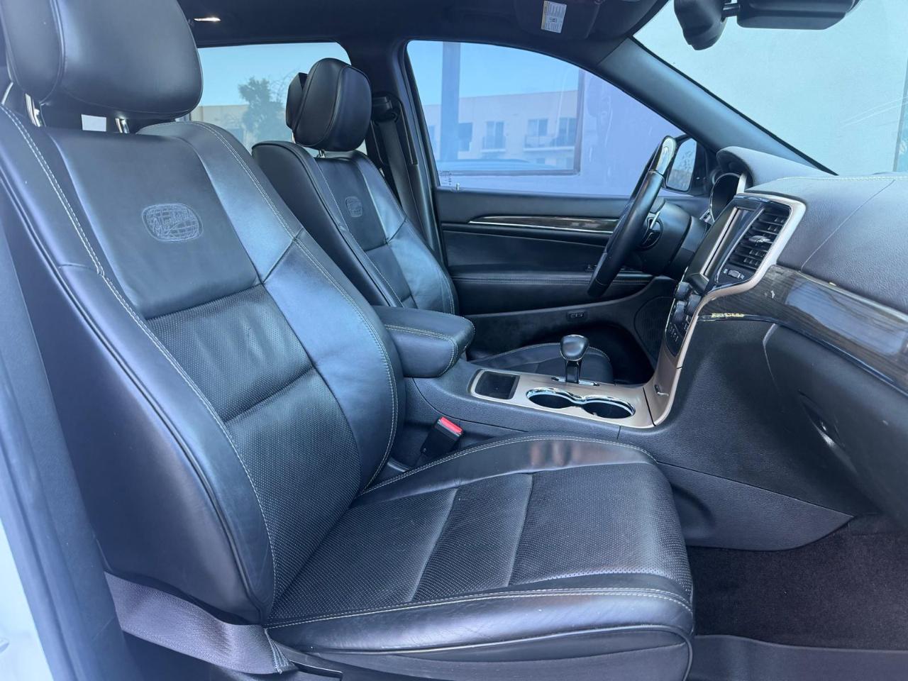 Jeep Grand Cherokee RWD 4dr Overland 2015