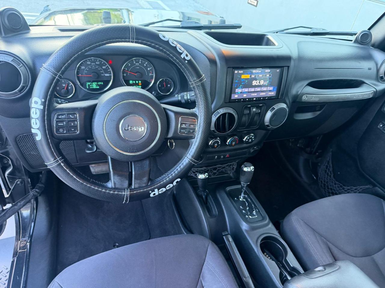 Jeep Wrangler 4WD 2dr Sport 2013