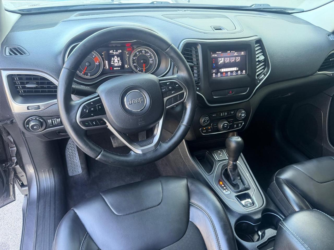 Jeep Cherokee Latitude Plus FWD 2019