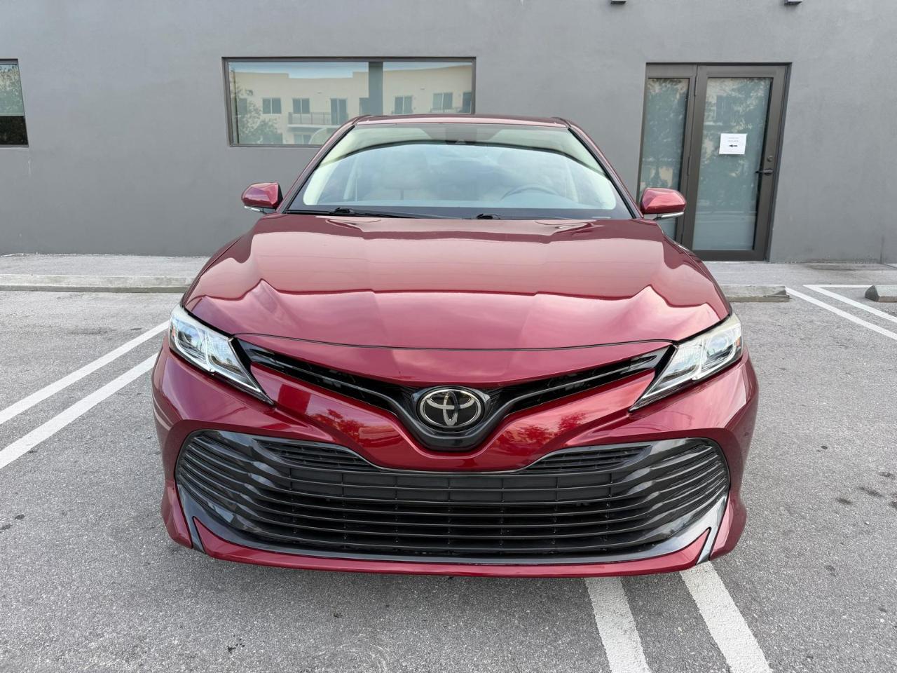 Toyota Camry LE Auto (Natl) 2019
