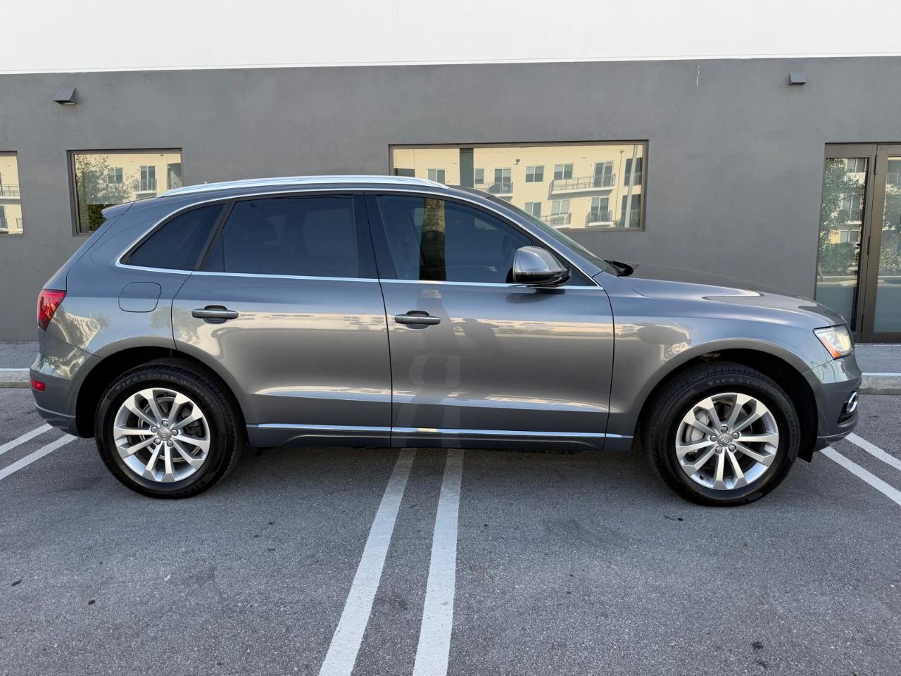 Audi Q5 quattro 4dr 2.0T Premium 2016