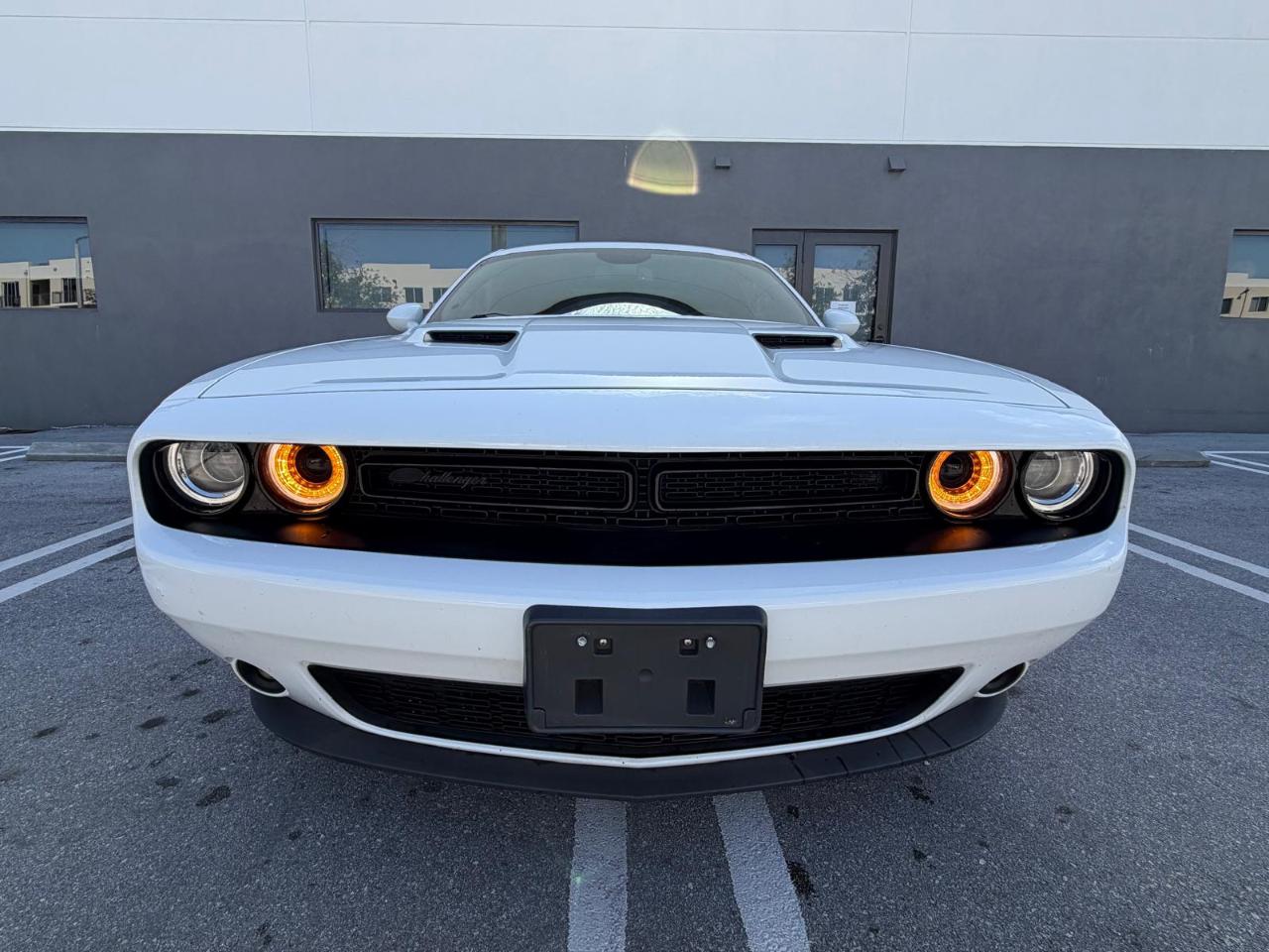 Dodge Challenger SXT RWD 2022
