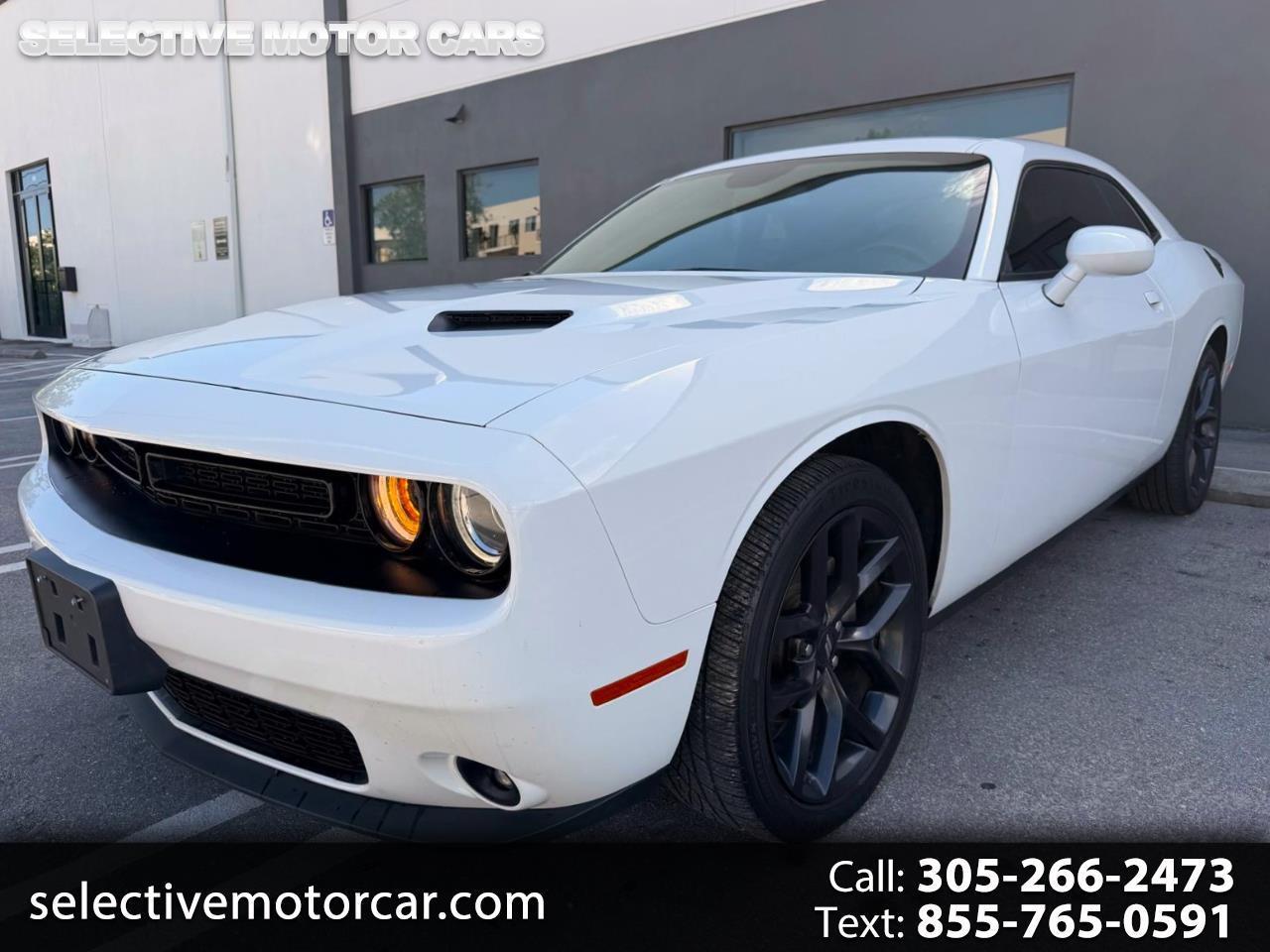 Dodge Challenger SXT RWD 2022
