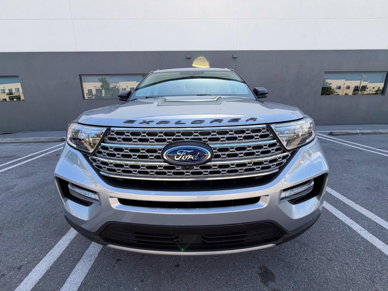 Ford Explorer Limited RWD 2020