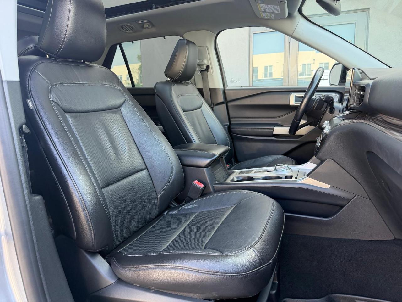 Ford Explorer Limited RWD 2020