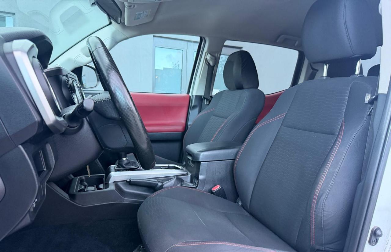 Toyota Tacoma 2WD Double Cab I4 AT SR5 (Natl) 2016