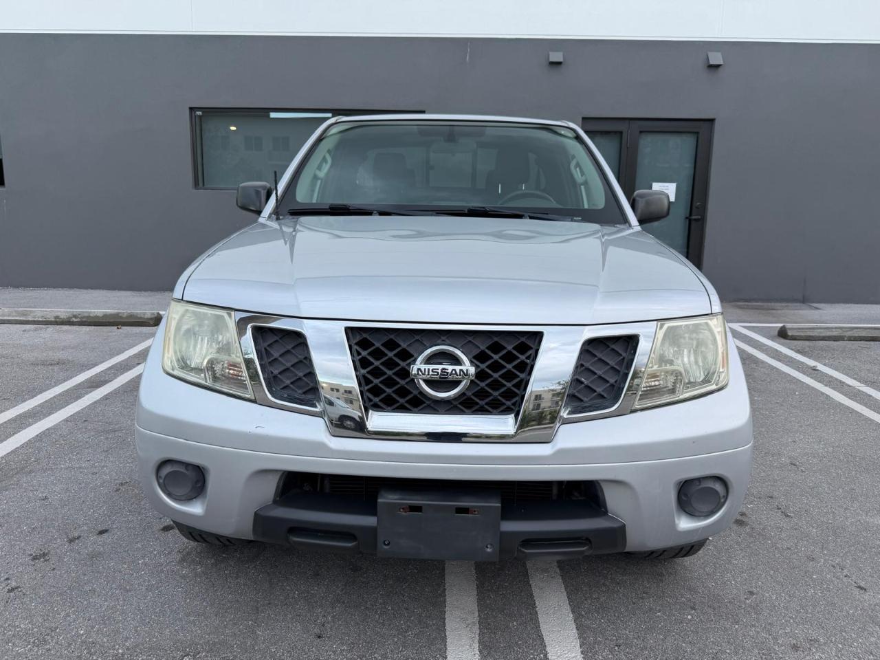 Nissan Frontier 2WD King Cab I4 Auto SV 2012