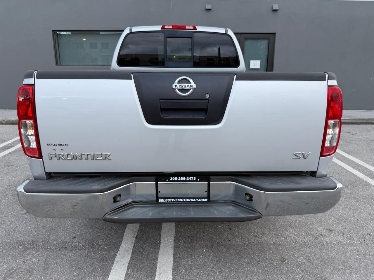 Nissan Frontier 2WD King Cab I4 Auto SV 2012
