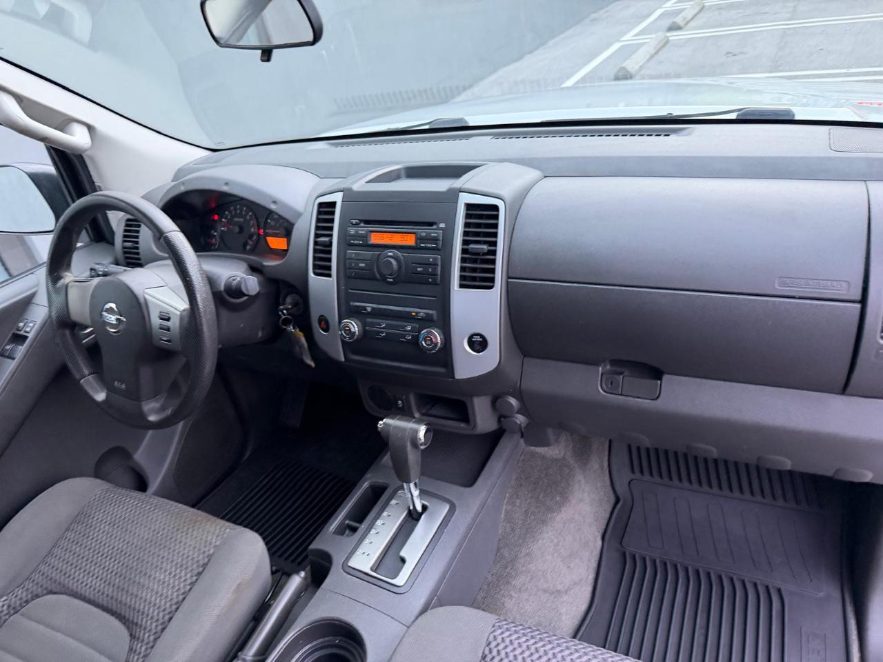 Nissan Frontier 2WD King Cab I4 Auto SV 2012