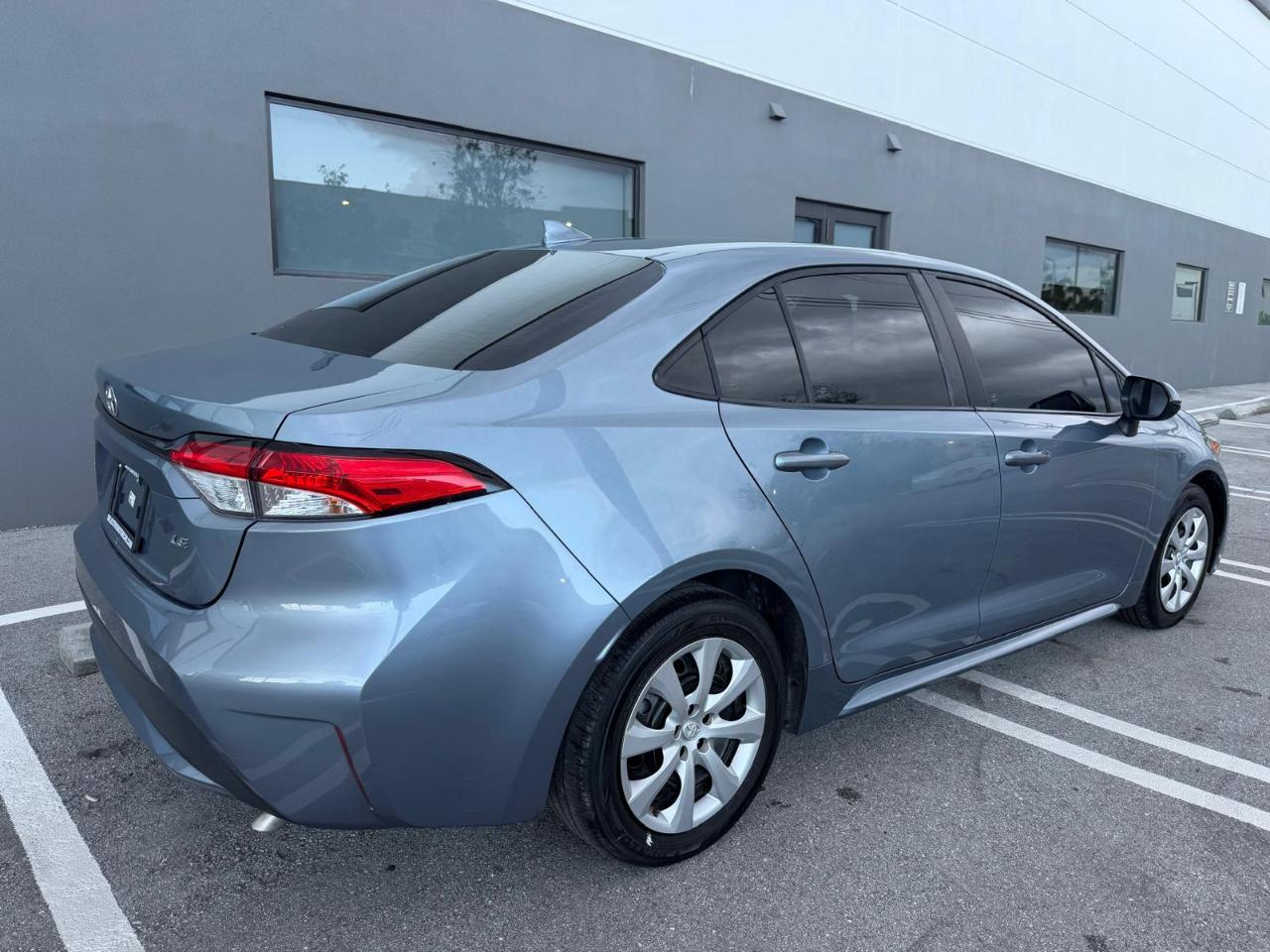 Toyota Corolla LE CVT (Natl) 2021