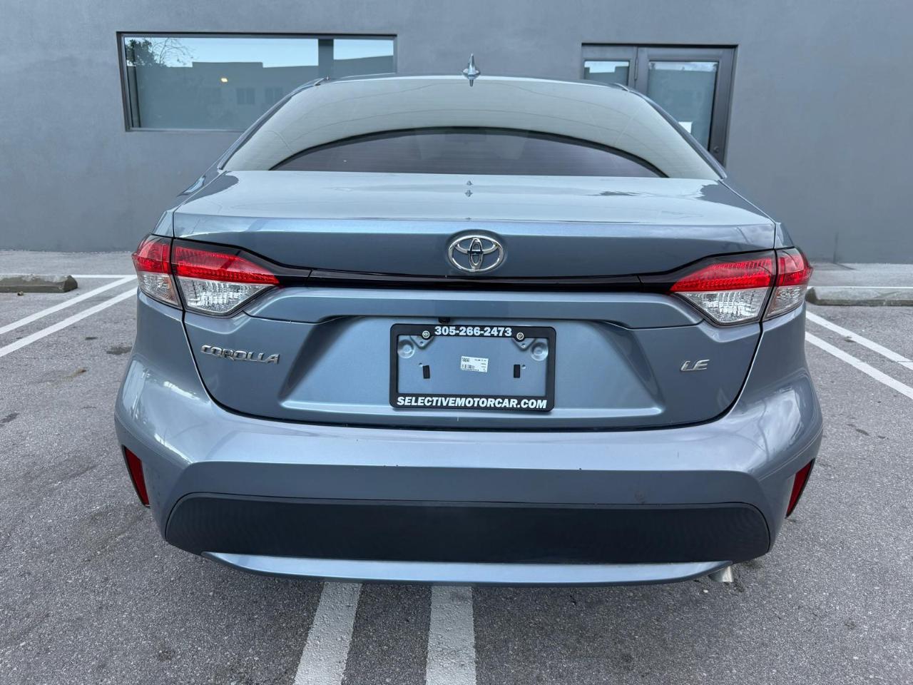 Toyota Corolla LE CVT (Natl) 2021