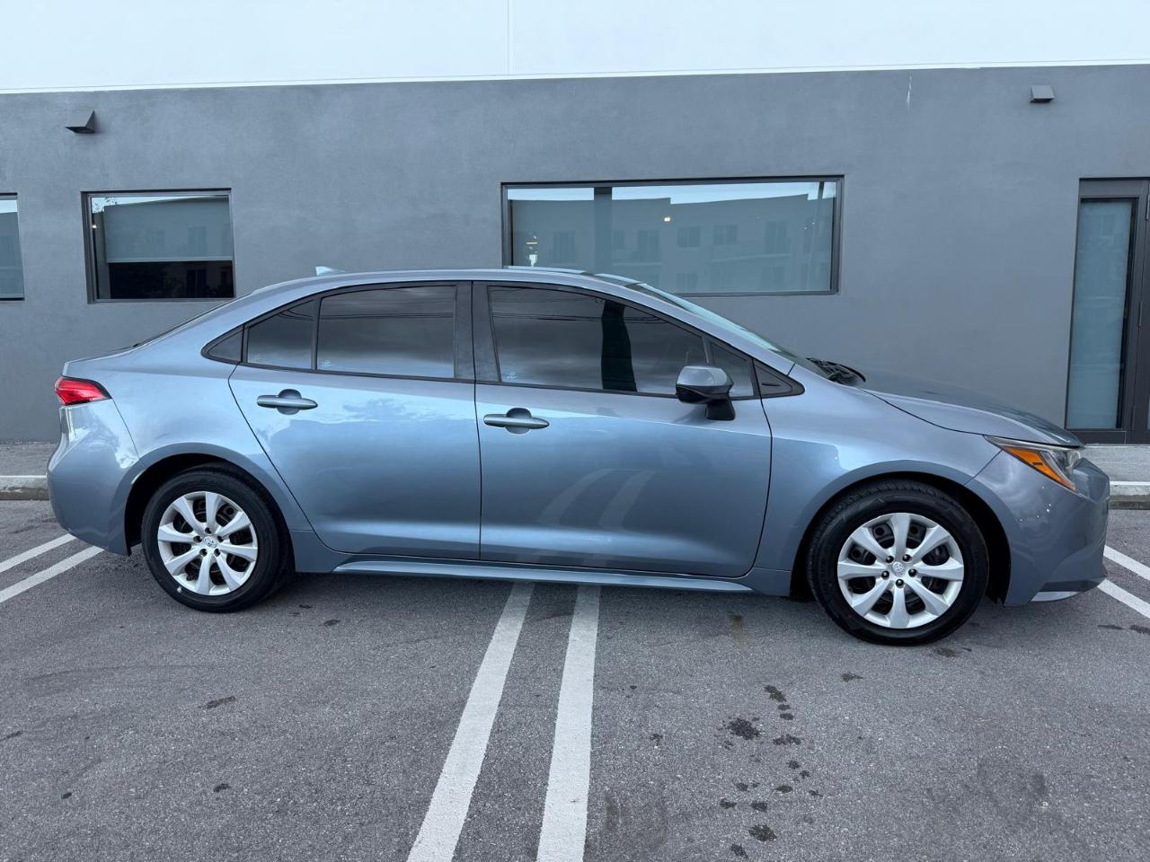 Toyota Corolla LE CVT (Natl) 2021