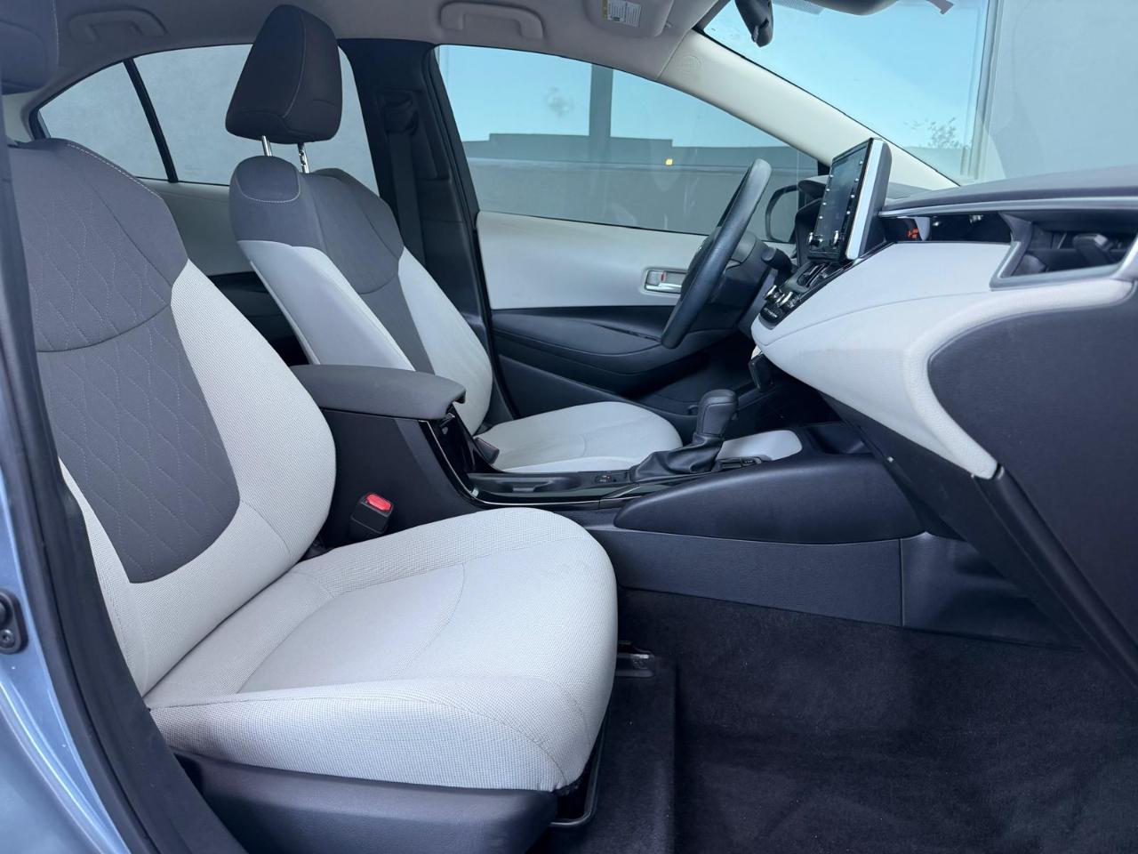 Toyota Corolla LE CVT (Natl) 2021