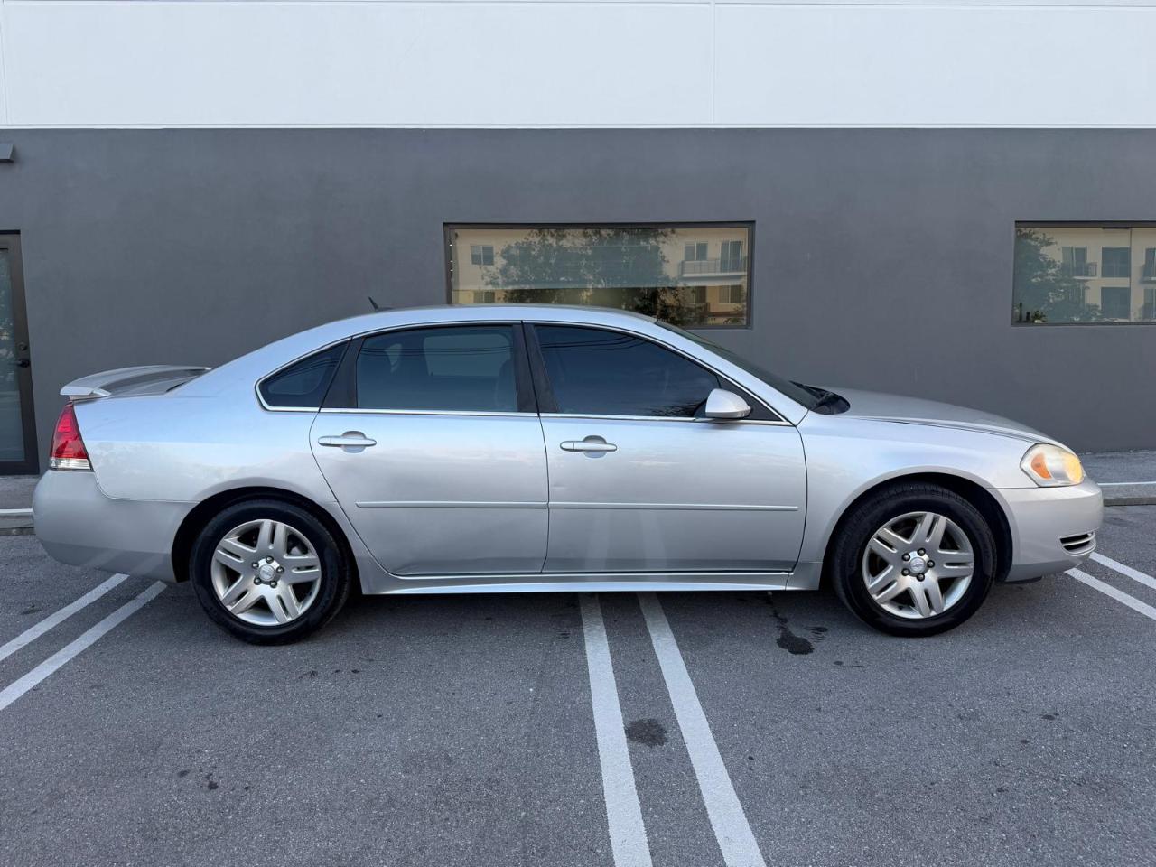 Chevrolet Impala 4dr Sdn LT Retail 2012