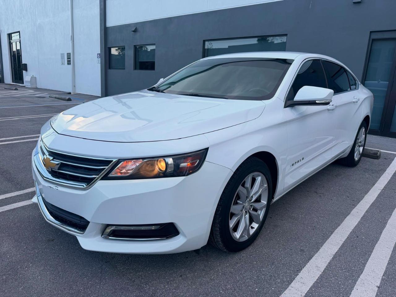 Chevrolet Impala 4dr Sdn LT w/1LT 2020