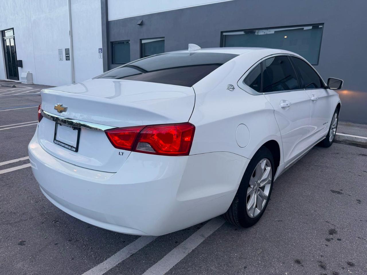 Chevrolet Impala 4dr Sdn LT w/1LT 2020