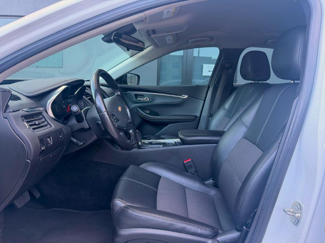 Chevrolet Impala 4dr Sdn LT w/1LT 2020
