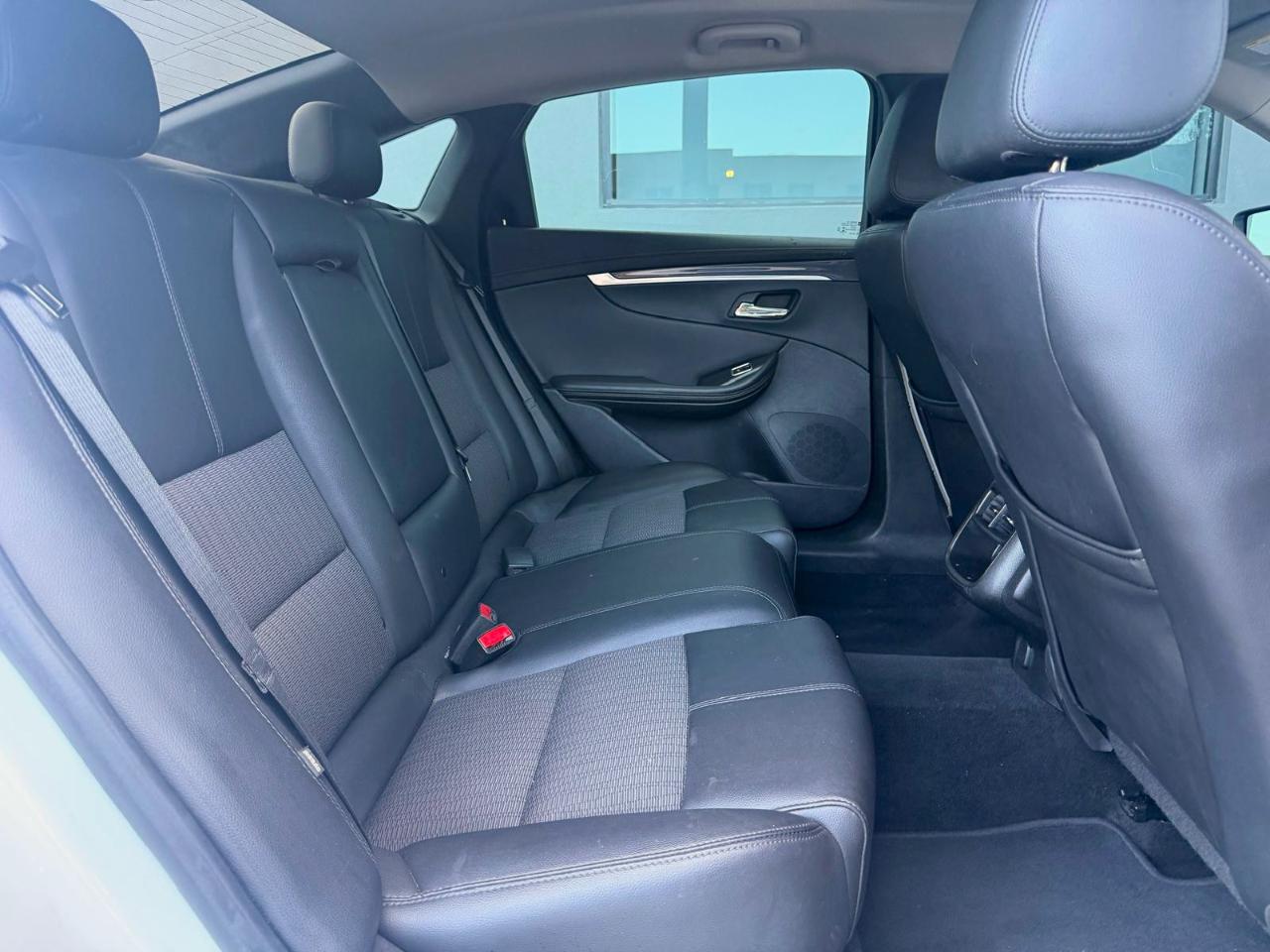 Chevrolet Impala 4dr Sdn LT w/1LT 2020
