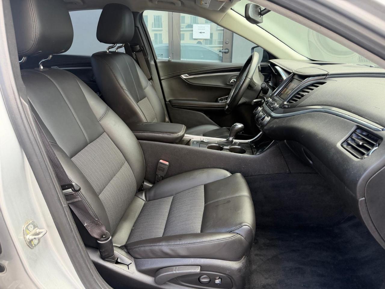 Chevrolet Impala 4dr Sdn LT w/1LT 2016