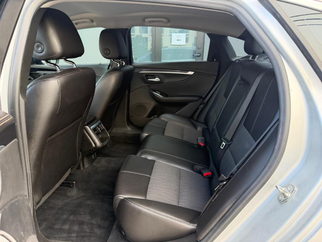 Chevrolet Impala 4dr Sdn LT w/1LT 2016